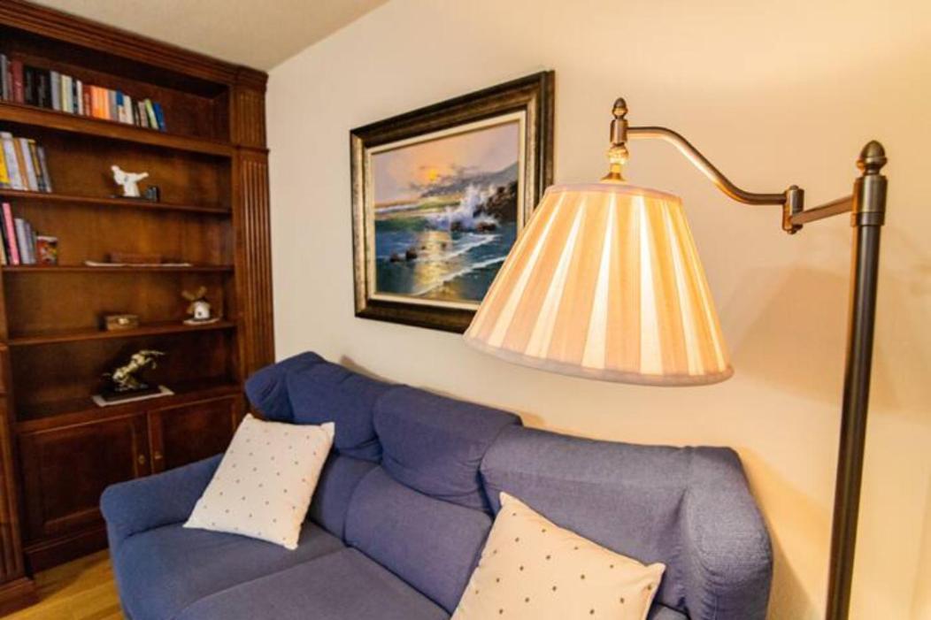 Residencial En Madrid Alquiler De Corta Estancia No Turistico Eksteriør bilde